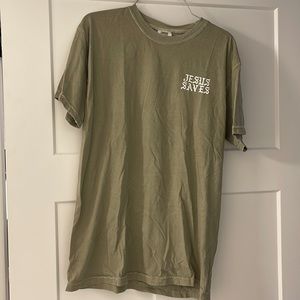 used medium jesus saves green tshirt